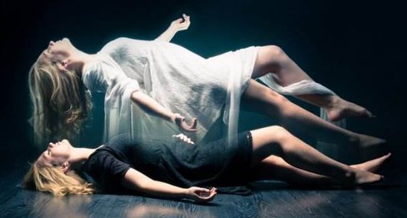 人死时的世界是这样的,百名濒死体验者亲口所述,让人难以置信