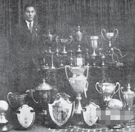 李惠堂的足球水平怎么样?为什么称他为世界球