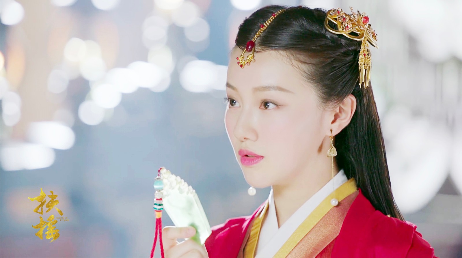 《扶摇》热播 王鹤润实力演绎"白莲花"佛莲引争议