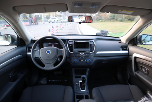 年少时的青葱记忆东风富康es500正式上市