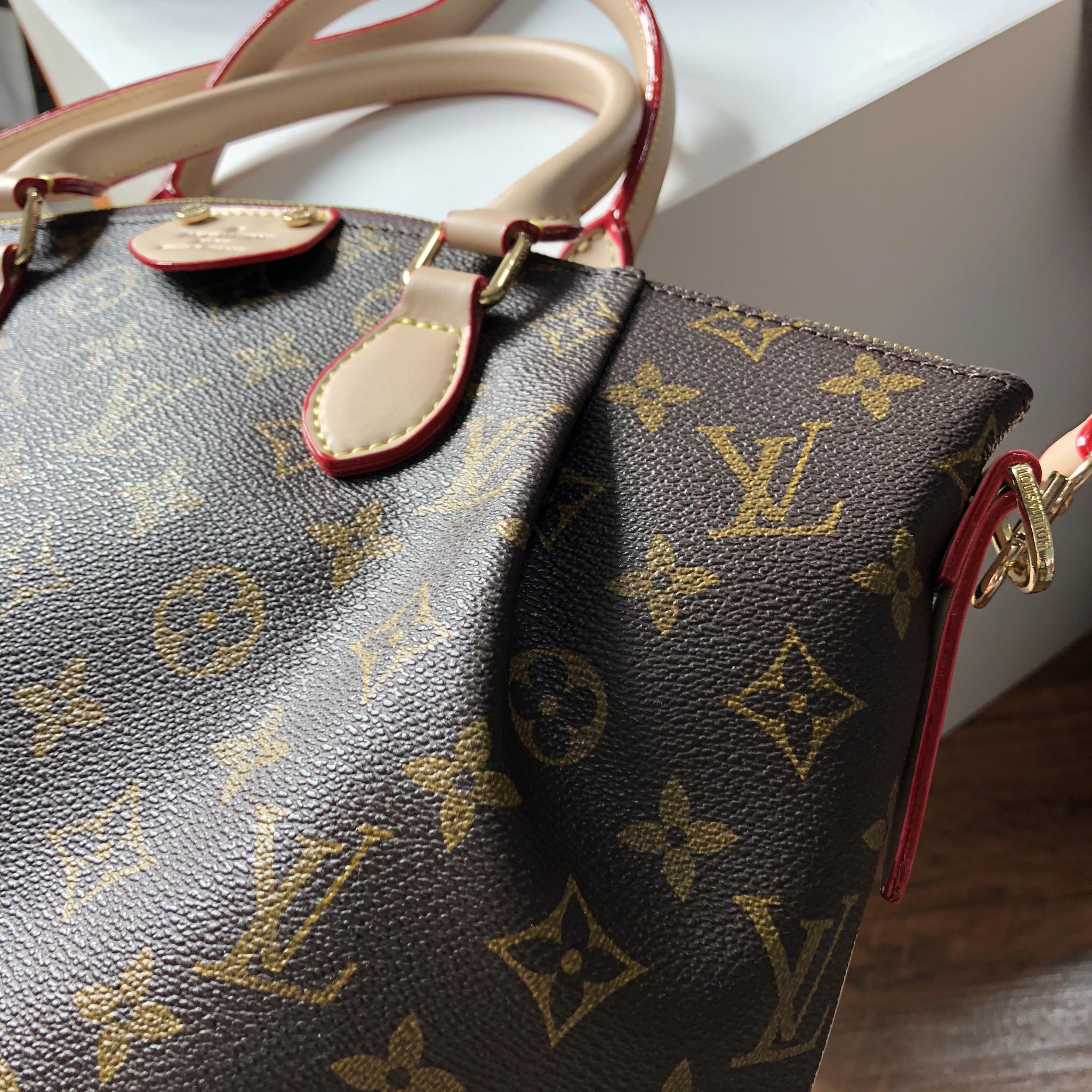 路易威登lv包经典款多少钱 “”