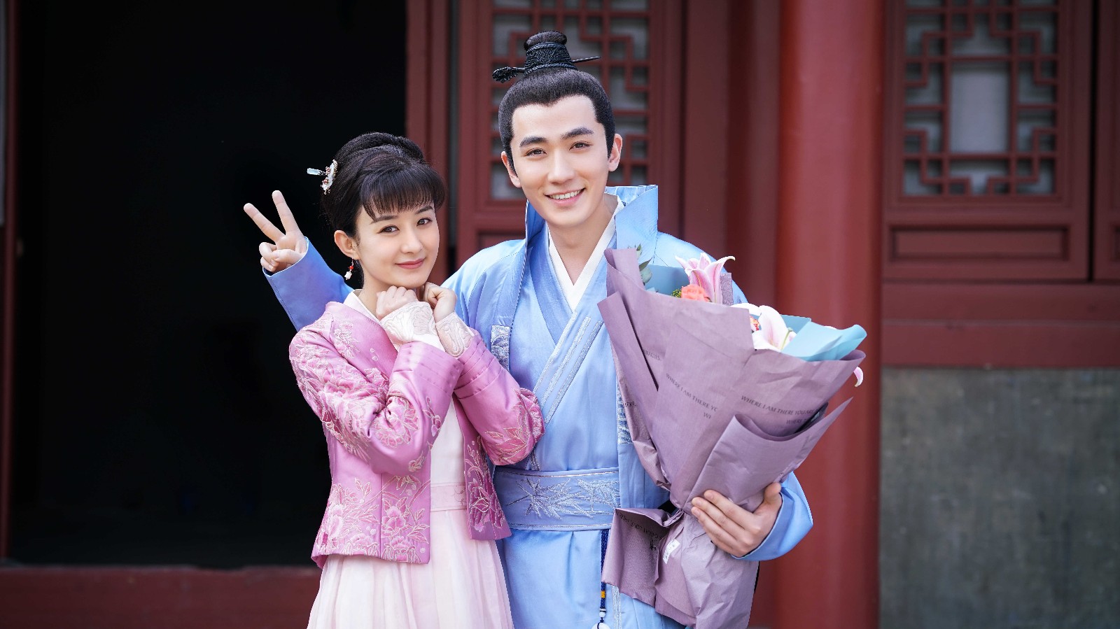 朱一龙《知否》杀青 磨炼演技成就"哭笑"经典