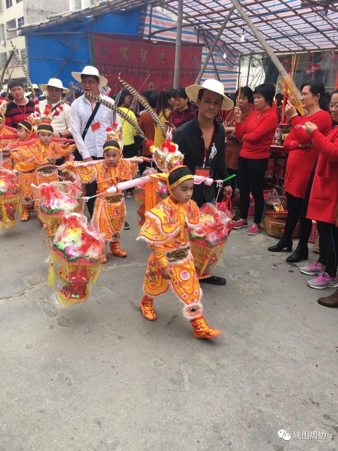 汕头"伪娘"营老爷又现江湖,再次震惊全潮汕