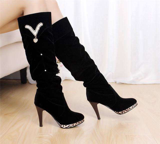 配上这些小短靴,增高5cm怎么穿都是小细腿,小个子女生最爱