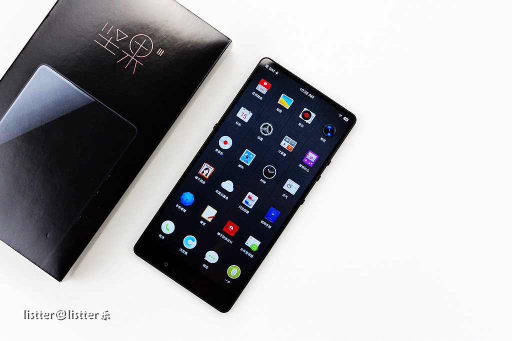 业内独此一家三面无边框坚果3手机图赏