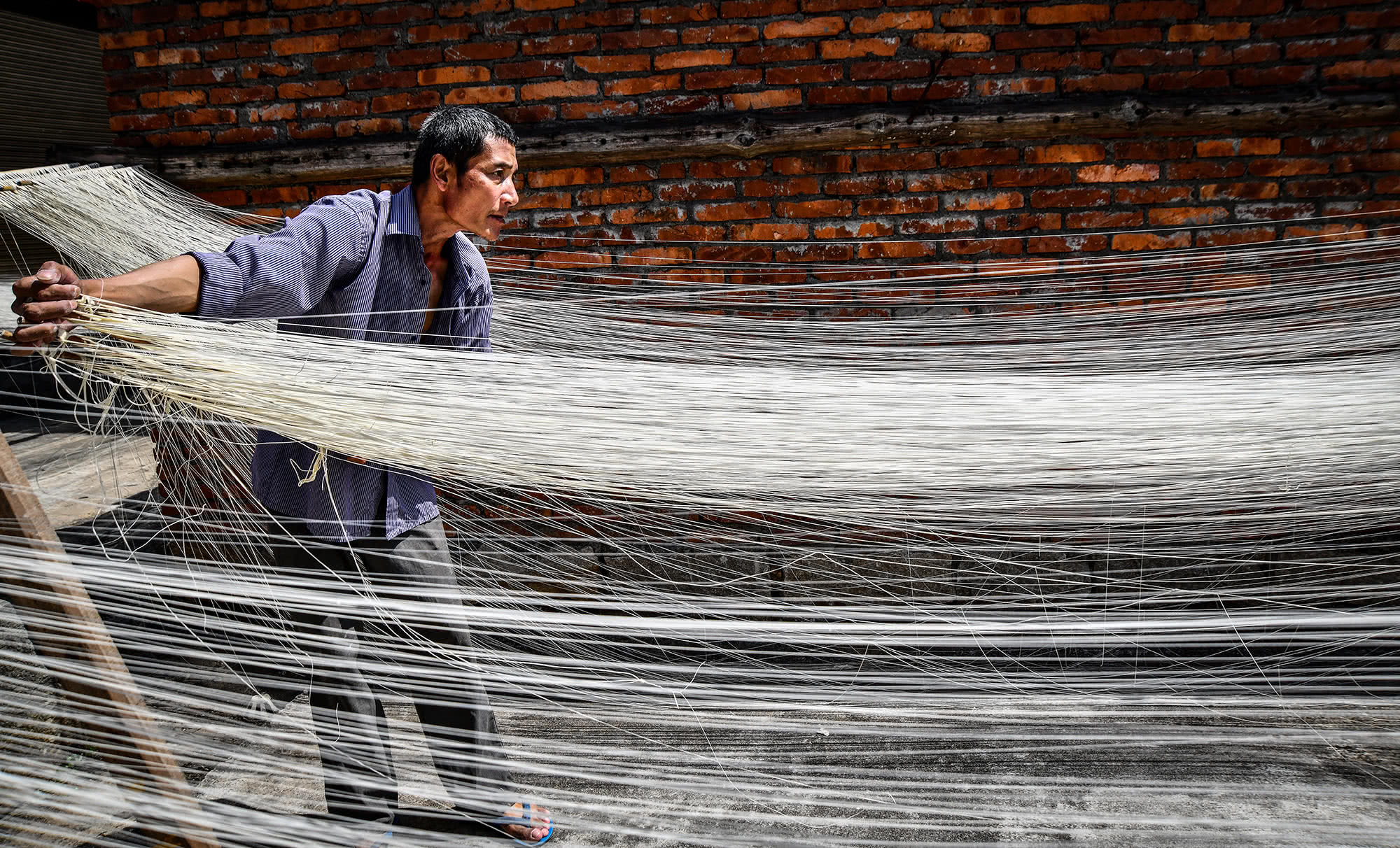 世界上最长的手工面几近失传,现在不吃以后就没机会了