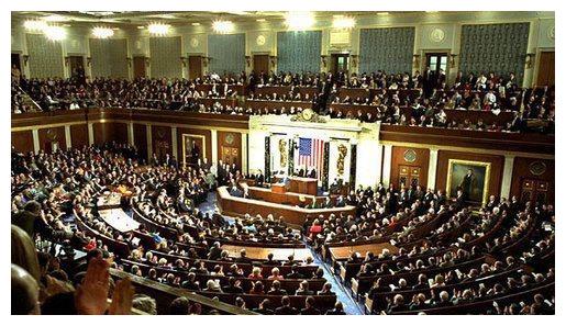 在美国,参议院和众议院,谁的权力更大?