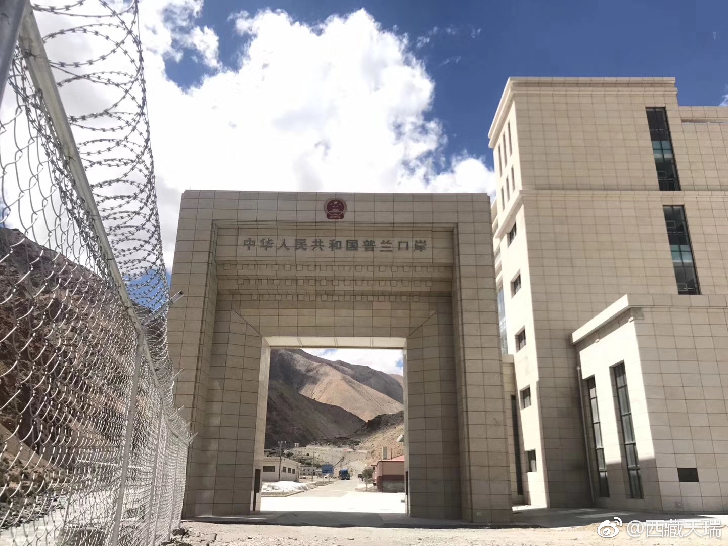 普兰县，隶属于西藏自治区阿里地区|西藏自治区|普兰|普兰县_新浪新闻