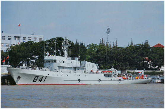 扫雷舰不用钢铁建造:美国用木头,中国用玻璃钢!