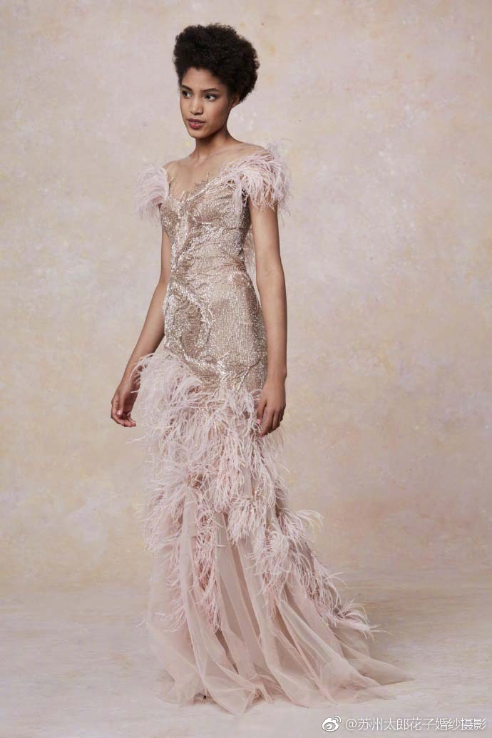 marchesa resort 2019,梦幻又浪漫的仙女裙.