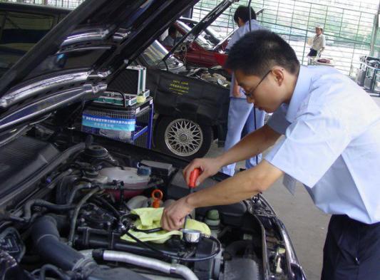 维修保养汽车时的陷阱,1分钟教你见招拆招