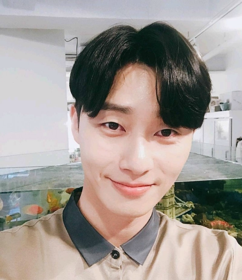 怎么这么帅气可爱这发型和微笑朴叙俊也太有魅力吧