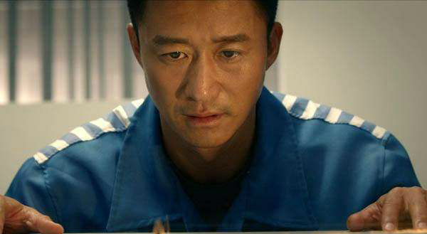 盘点娱乐圈4大明星入狱照前3位工作需要最后这位真入狱_新浪看点