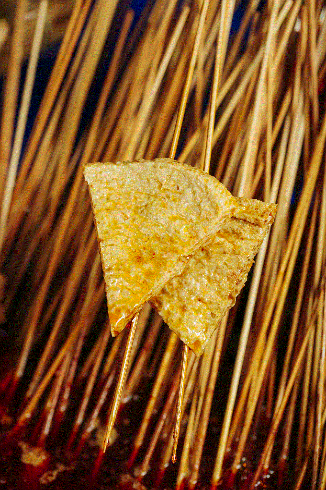 但没有一点腥气 入口弹 有劲儿得紧 店家特意从四川进的脆皮豆腐 看似