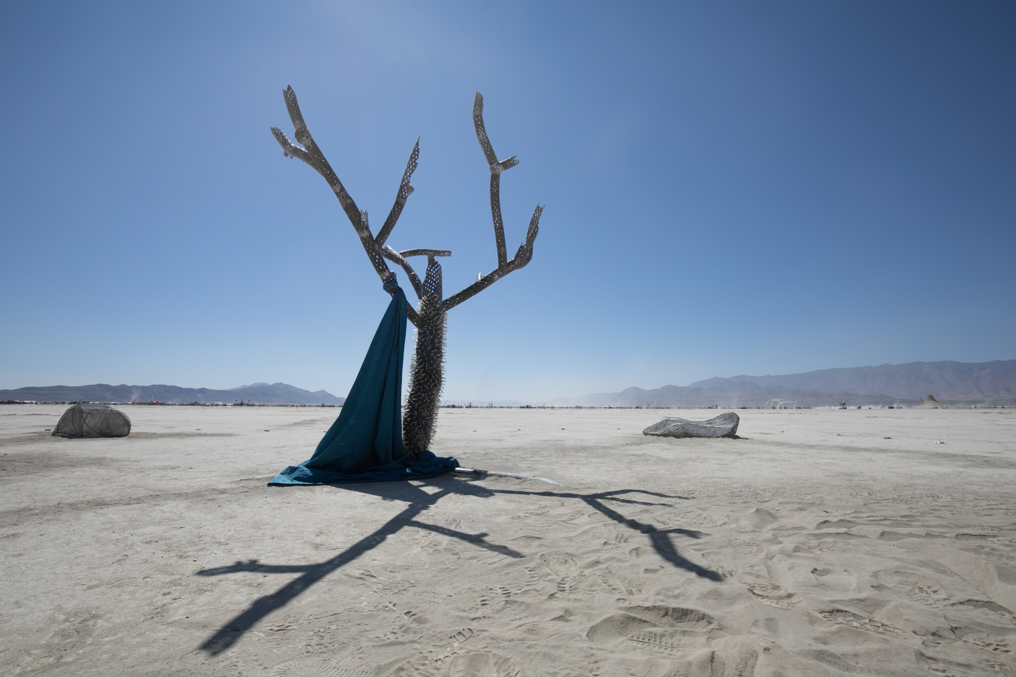 美国沙漠里的火人节burning man,演绎着一种乌托邦的纯粹