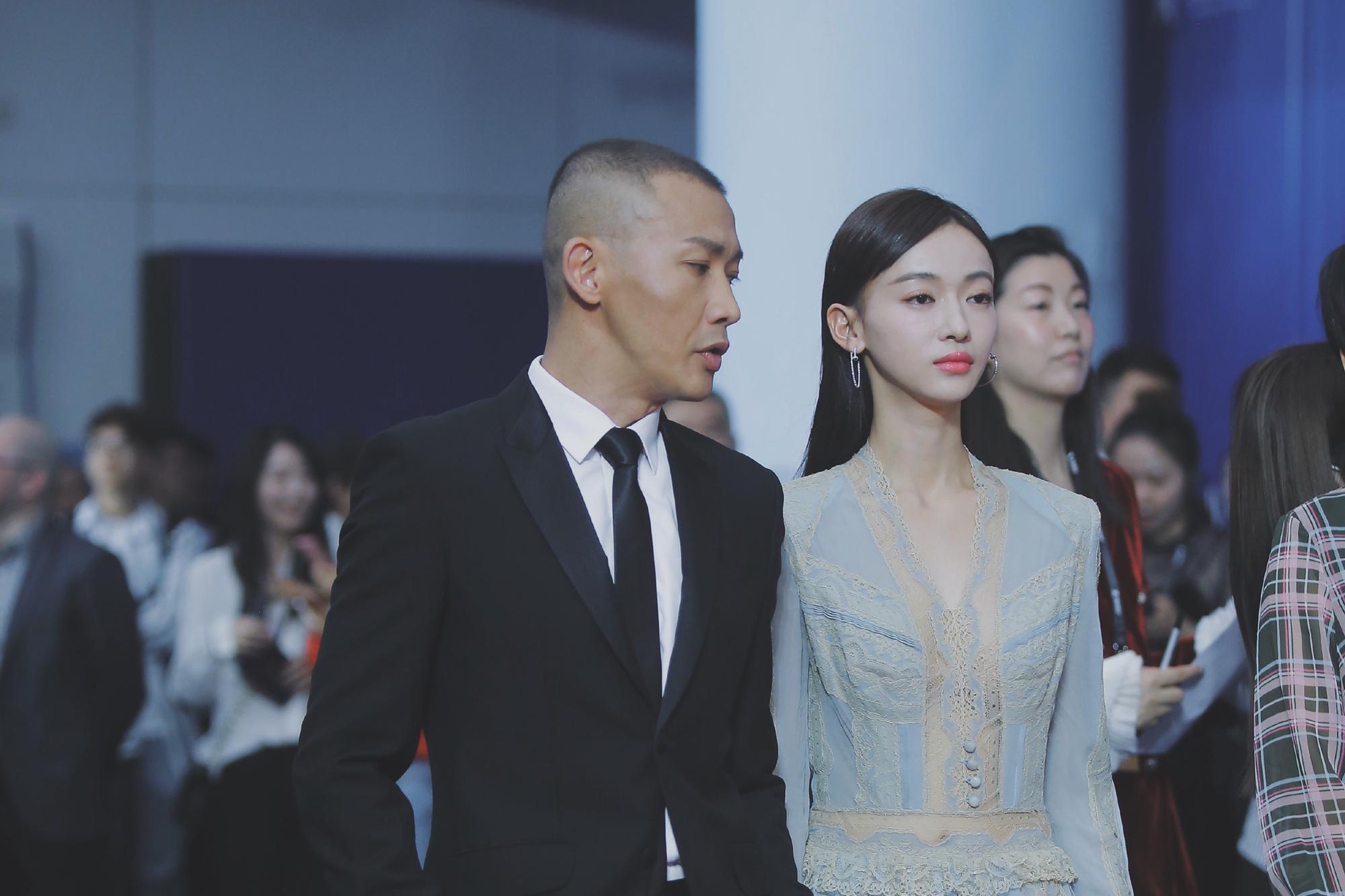 聂远吴谨言合体现身双耳哥哥一举动告别大猪蹄子人设