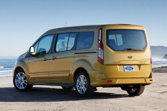 2019款福特全顺小型货车测评,这车感觉还不错.