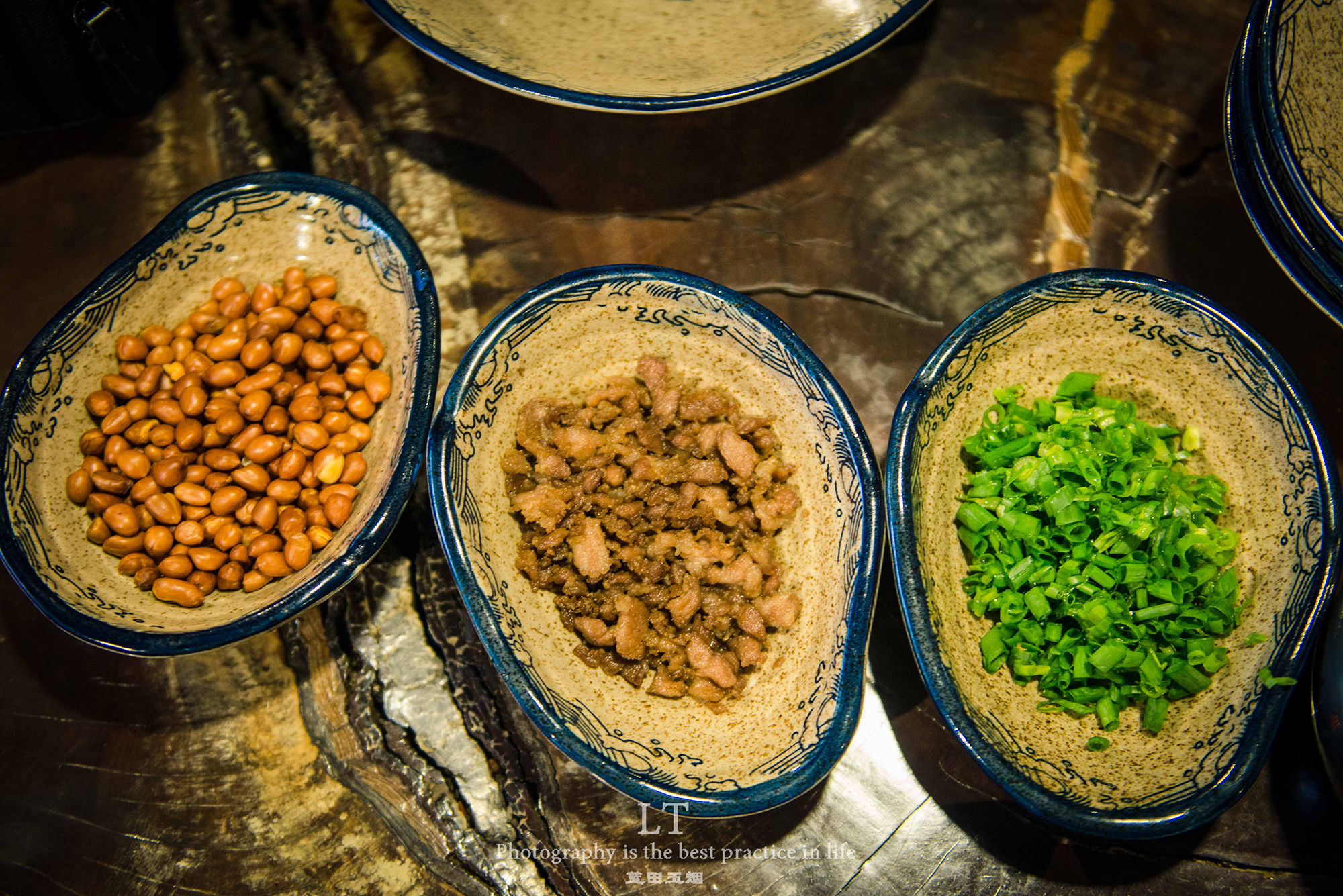 侗族人每天必喝几碗的炒油茶到底有什么魅力?