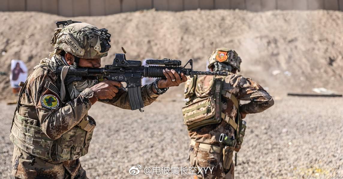 全身07荒漠迷彩的伊拉克特战_新浪看点