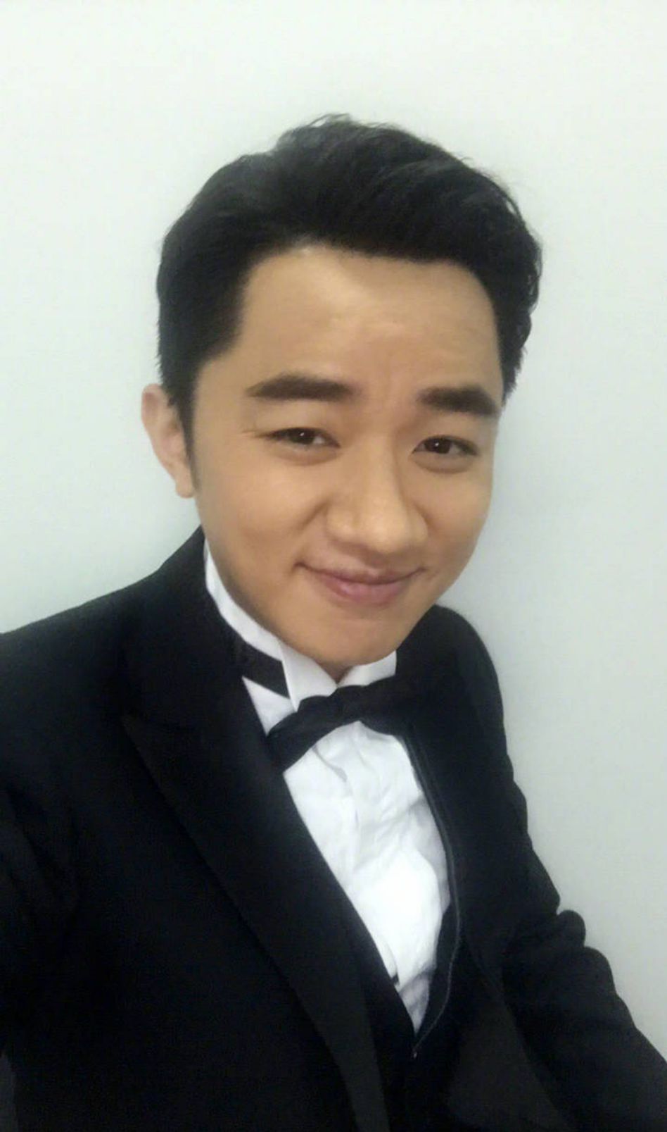 王祖蓝直播首秀,因没给网红点关注,惨遭网红怒骂让其滚出快手!