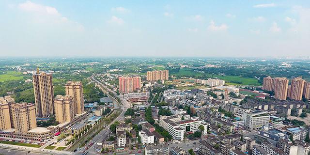 四川成都一个大镇,曾是一个县城,被称为"泡菜之乡"|新都|园林|新繁