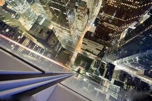 恐高症测试图怕高的人看一张就腿软普通人最多看5张