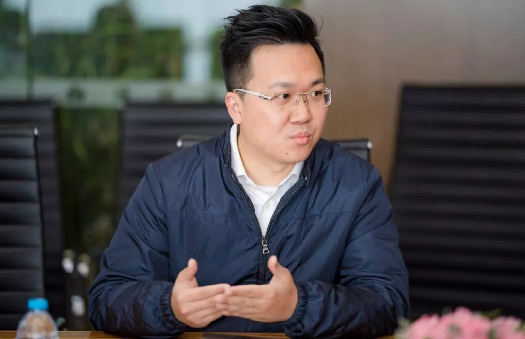 思永传媒副总裁吕鸿在签约现场上发言