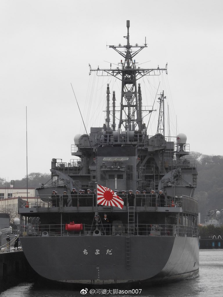 日本海上自卫队新一代"千代田"号(asr-404)潜艇救援舰今天在三井