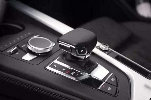 这几个经典汽车挡杆,能认出来的才是铁杆老司机