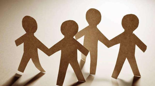 忘年交:人和人之间关系再好,也不能走得太近