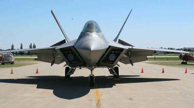 苏57跟歼20差距到底有多大?印度一句话暴露了