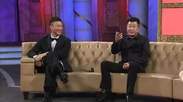 在赵宝刚团队投资出品的综艺节目《极限挑战》中,好搭档兼好友黄磊和