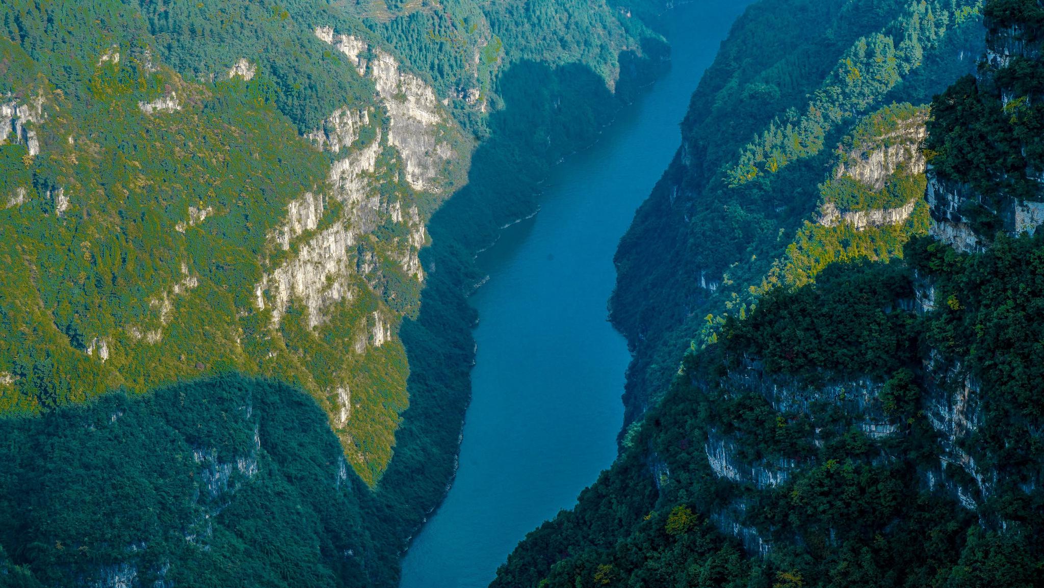 探秘横跨黔渝两省的长江上游南岸最大支流是如何震慑人心呢