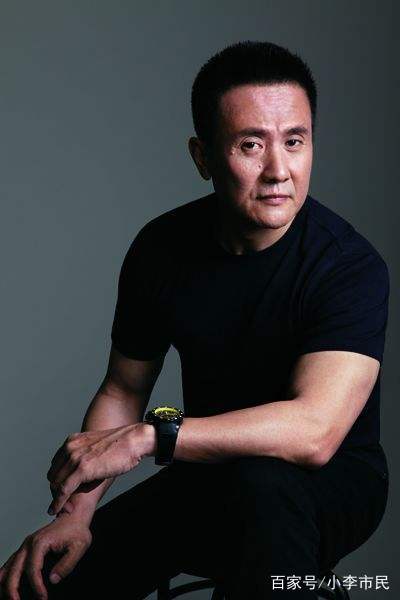 张志坚大家看看上面的这是张志坚老师,是不是和王伯昭很像呢,真的是不