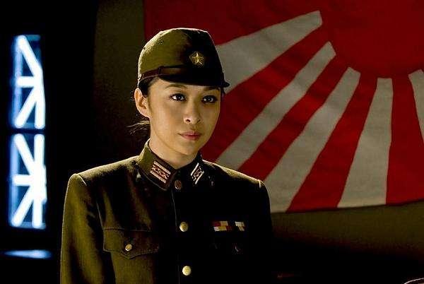 日本怎么做到的?总能拍到我国未服役武器照片?看完国人背后发寒