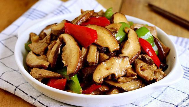 家常小菜香菇肉片