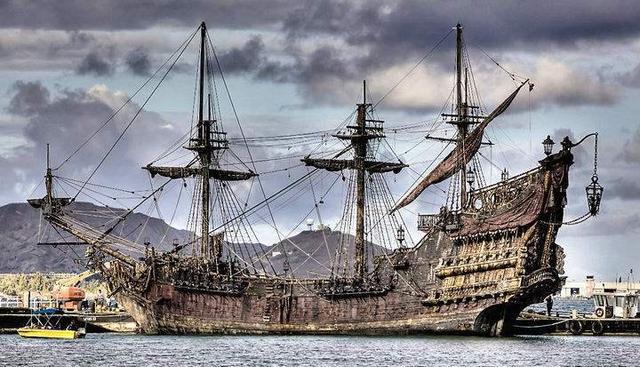 电影中的传奇海盗船