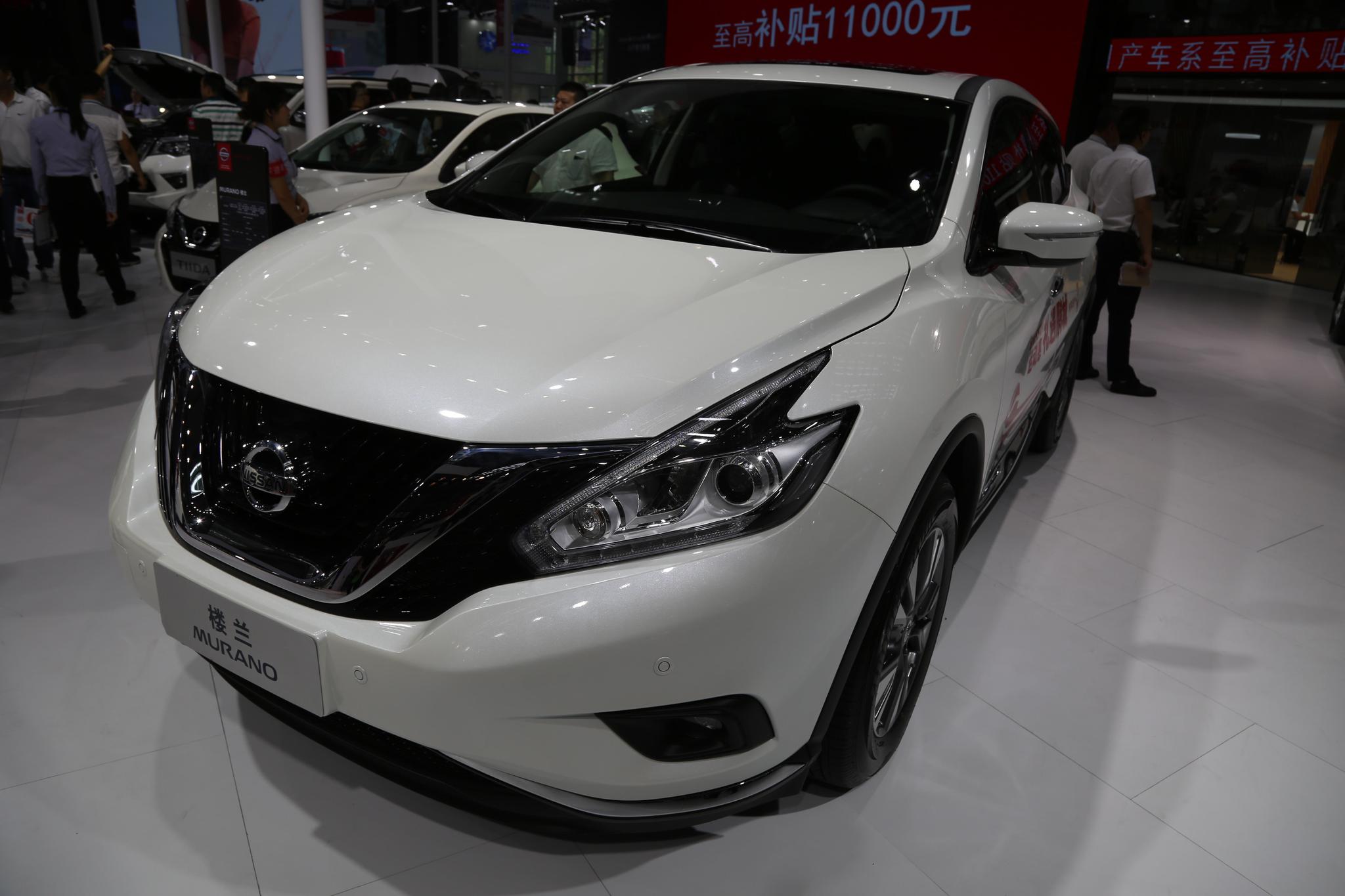 东风日产楼兰,30万级别大五座suv领潮者,车展实拍!