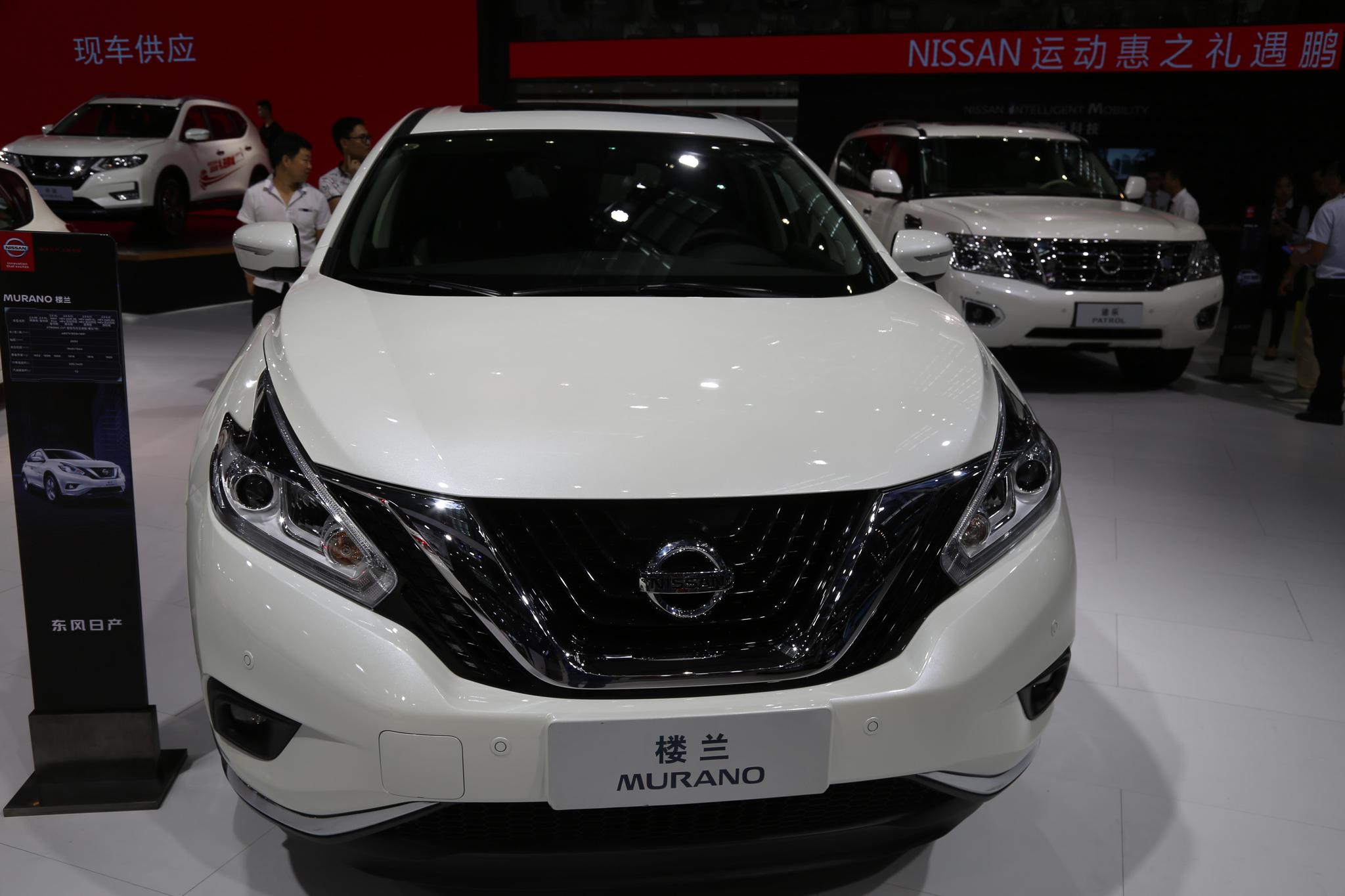 东风日产楼兰,30万级别大五座suv领潮者,车展实拍!