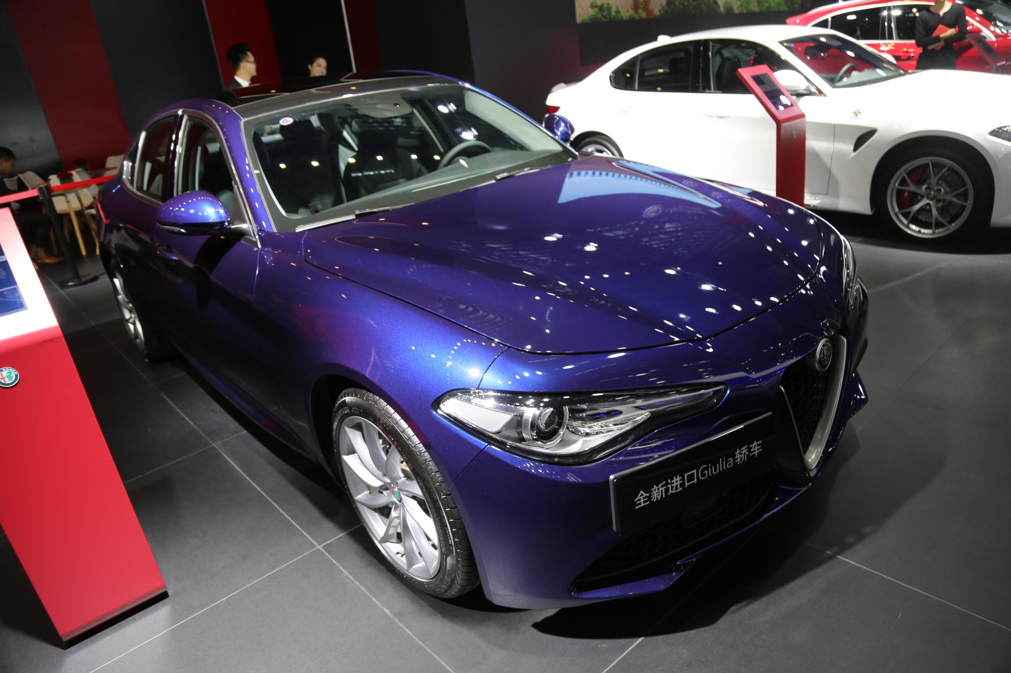 阿尔法罗密欧-全新进口giulia轿车实拍,天生出众,无与争锋!