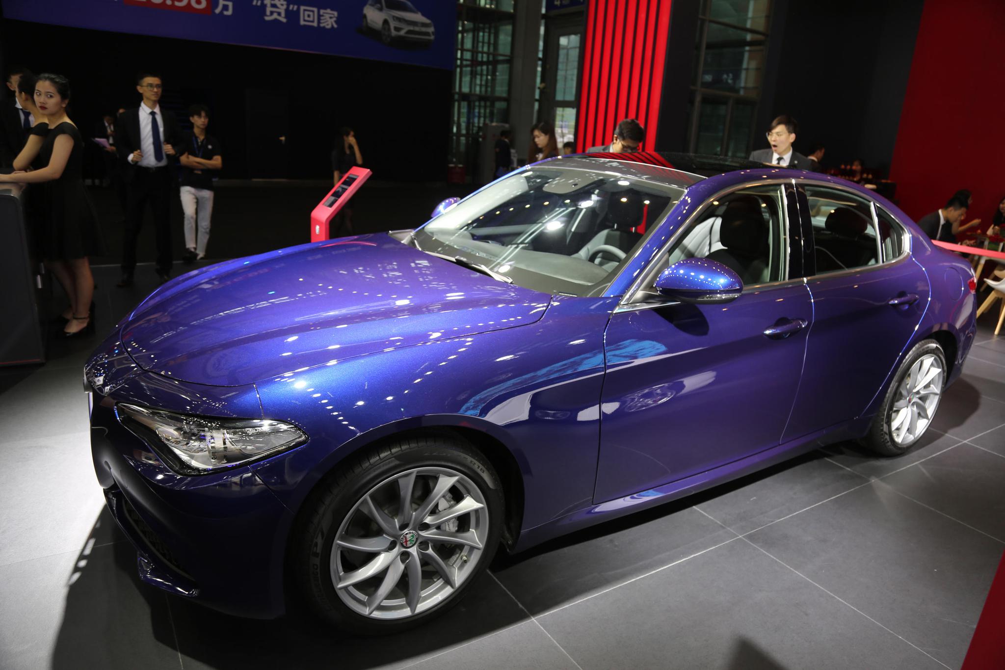 阿尔法罗密欧-全新进口giulia轿车实拍,天生出众,无与争锋!