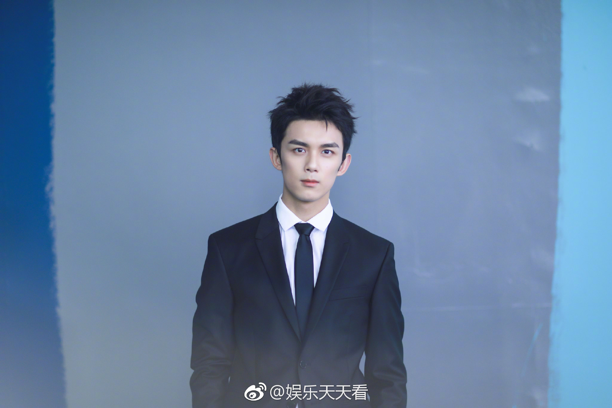 小哥哥们穿上西装就是霸道总裁本人 白敬亭,朱一龙,肖战,刘昊然