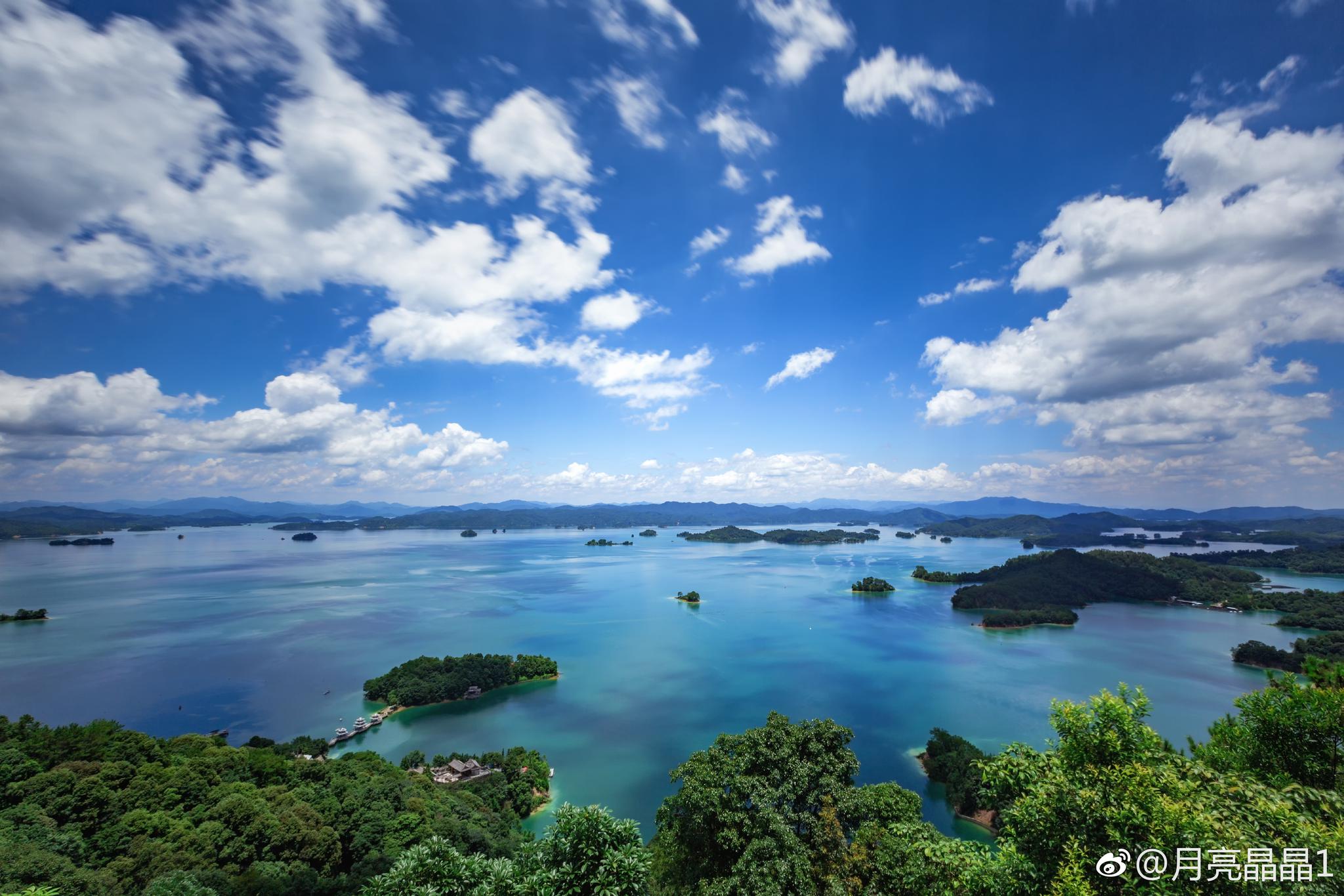 广东 河源 万绿湖,华南最大的生态旅游名胜景区,因四季皆绿