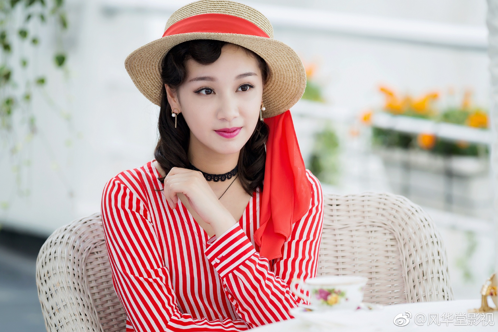 演员岳跃利 九岁红&@程砚萩 洪澜已上线跟小风一起锁定优酷,不见不散