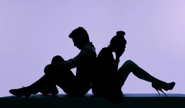 为啥现在离婚的越来越多,连很多明星也相继离婚