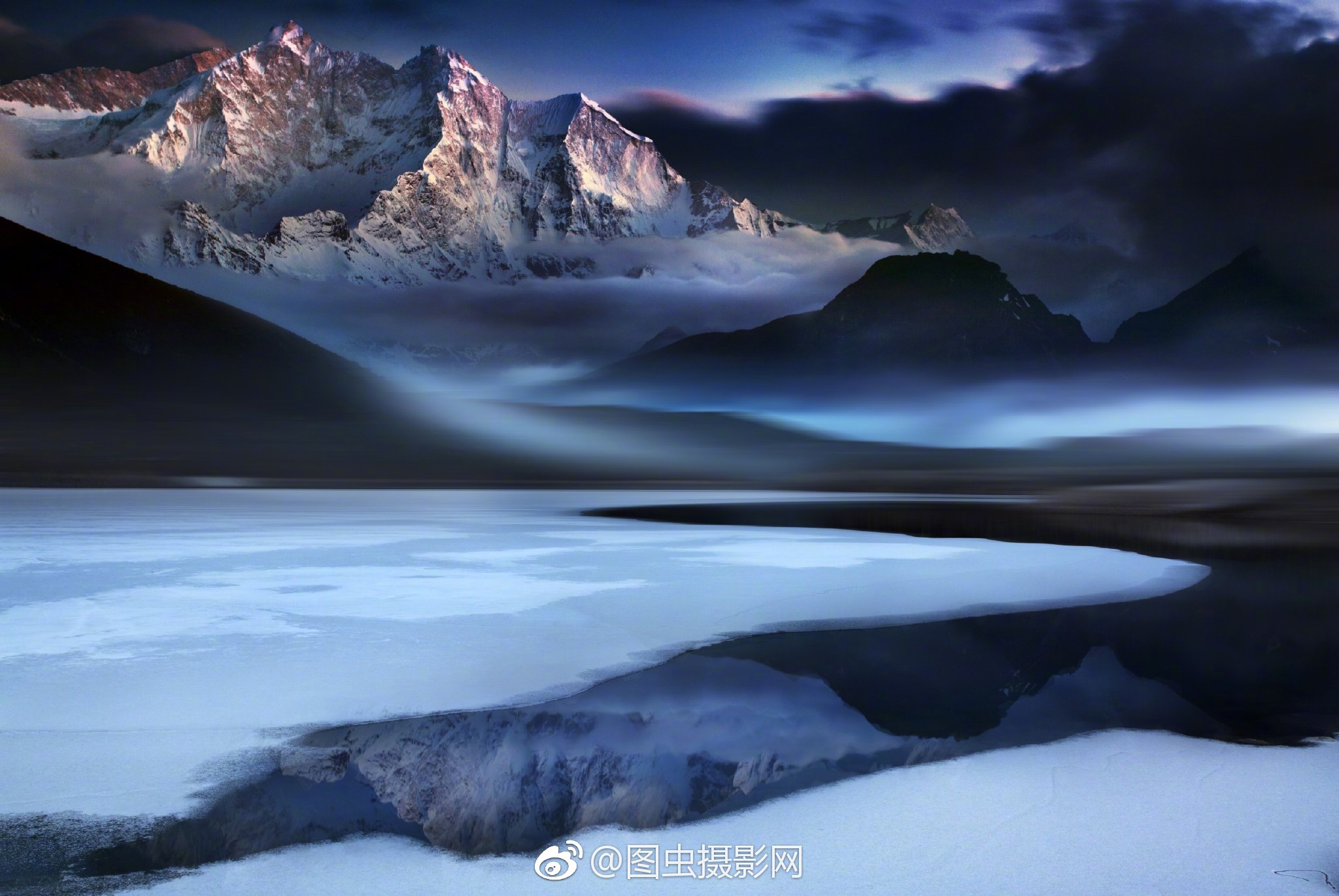 图虫携手 作为 征稿平台,欢迎各位摄影师参赛投稿,22万大奖等你拿