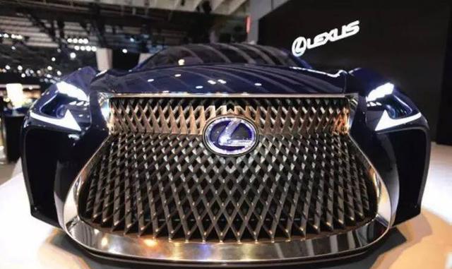 全新大改款雷克萨斯ls官图及细节,10 速自排变速箱上身!