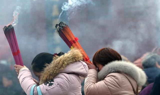 2018年8月烧香还愿吉日 含阴阳历