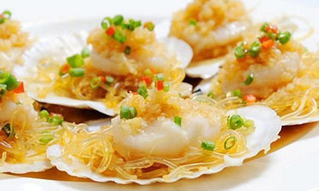 还在为宴客发愁? 海鲜宴客菜——蒜蓉粉丝蒸扇贝 清松解决烦恼!