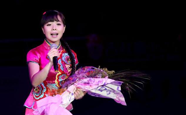 他外出商演专车接送,奥迪开道,丰田断后,年入千万却不买豪车!